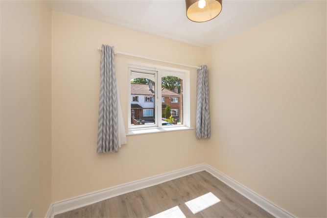 Photo 16 of 24 — 234 Eagle Valley, Sarsfield Road, Wilton, Cork