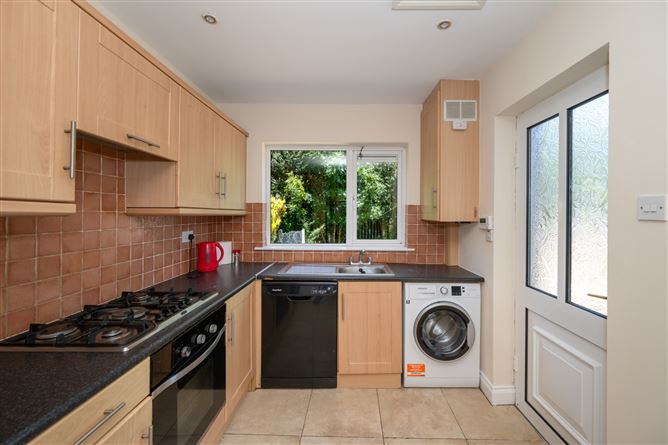 Photo 10 of 24 — 234 Eagle Valley, Sarsfield Road, Wilton, Cork