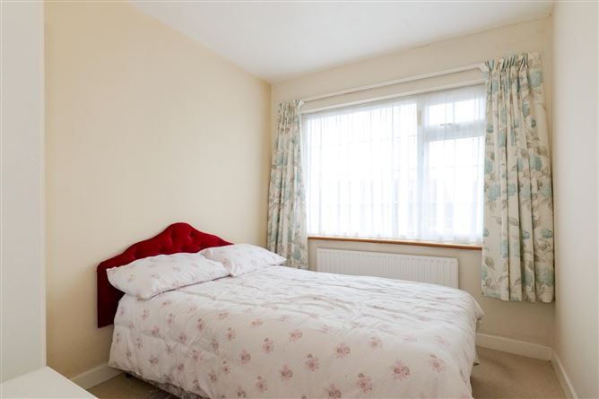 305 Tirellan Heights, Headford Road, Galway