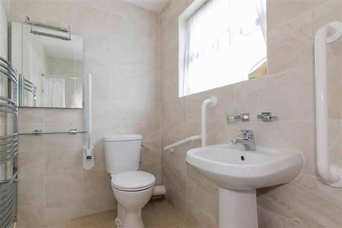 305 Tirellan Heights, Headford Road, Galway