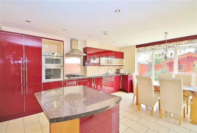 6a Walnut Close, Kingswood, Dublin 24