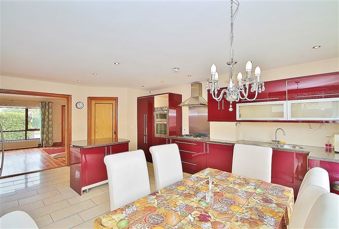 6a Walnut Close, Kingswood, Dublin 24