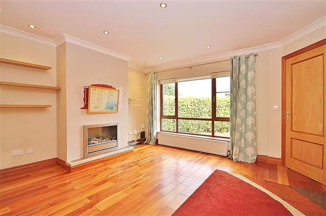 6a Walnut Close, Kingswood, Dublin 24