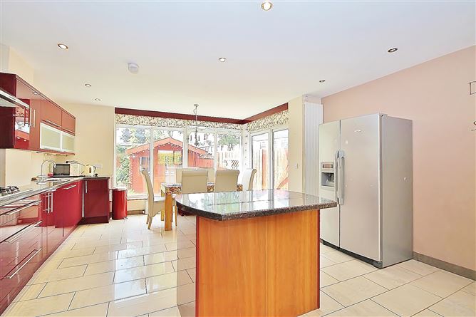 6a Walnut Close, Kingswood, Dublin 24
