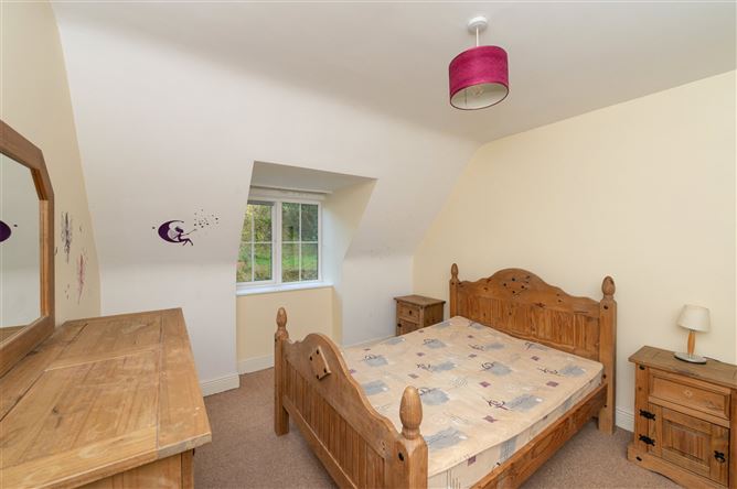 8 Pembroke Close East, Passage West, Cork
