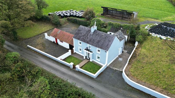 Roadside Cottage, Mullymagowan, H12, Stradone, Co. Cavan