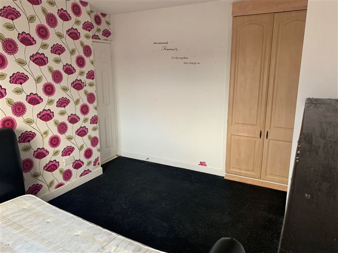 5 Sundale Avenue, Tallaght,   Dublin 24