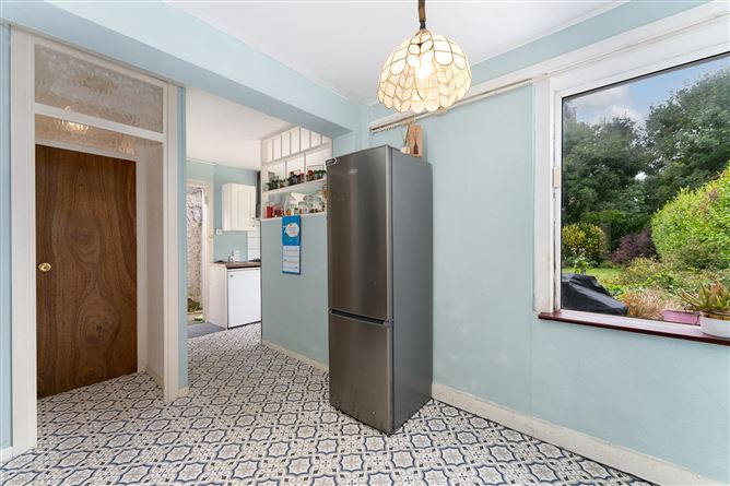 Photo 8 of 25 — 84 Iveragh Road , Whitehall, Dublin 9
