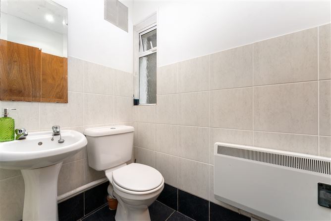 Photo 14 of 25 — 84 Iveragh Road , Whitehall, Dublin 9