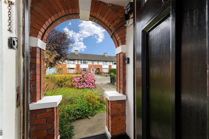 84 Iveragh Road , Whitehall, Dublin 9