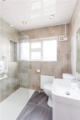 28 Maryfield Drive, Artane, Dublin 5
