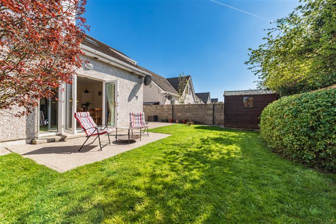 https://photos-a.propertyimages.ie/media/6/2/8/4925826/66df50b8-0956-4513-b07c-8f982b0ac358_l.jpg