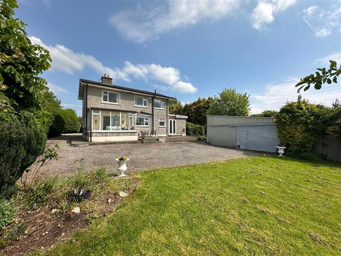 Townspark, Cahir, Co. Tipperary, Tipperary
