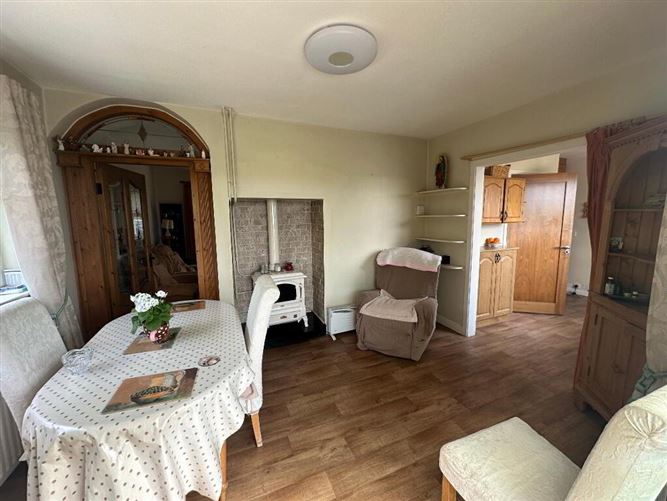 Townspark, Cahir, Co. Tipperary, Tipperary