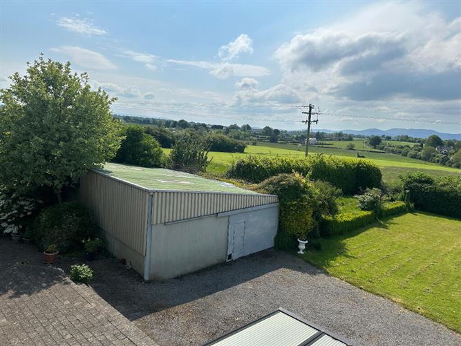 Townspark, Cahir, Co. Tipperary, Tipperary