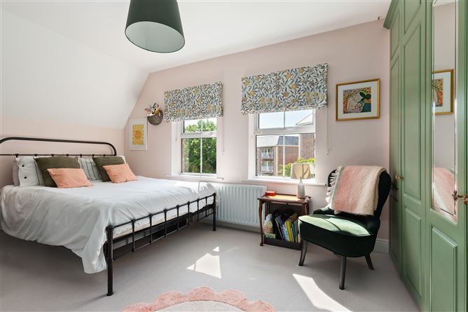 45 Radcliff Hall, Sandymount, Dublin 4