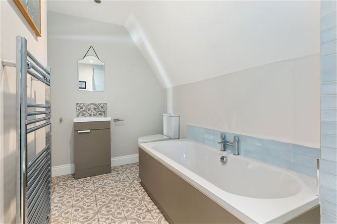 45 Radcliff Hall, Sandymount, Dublin 4