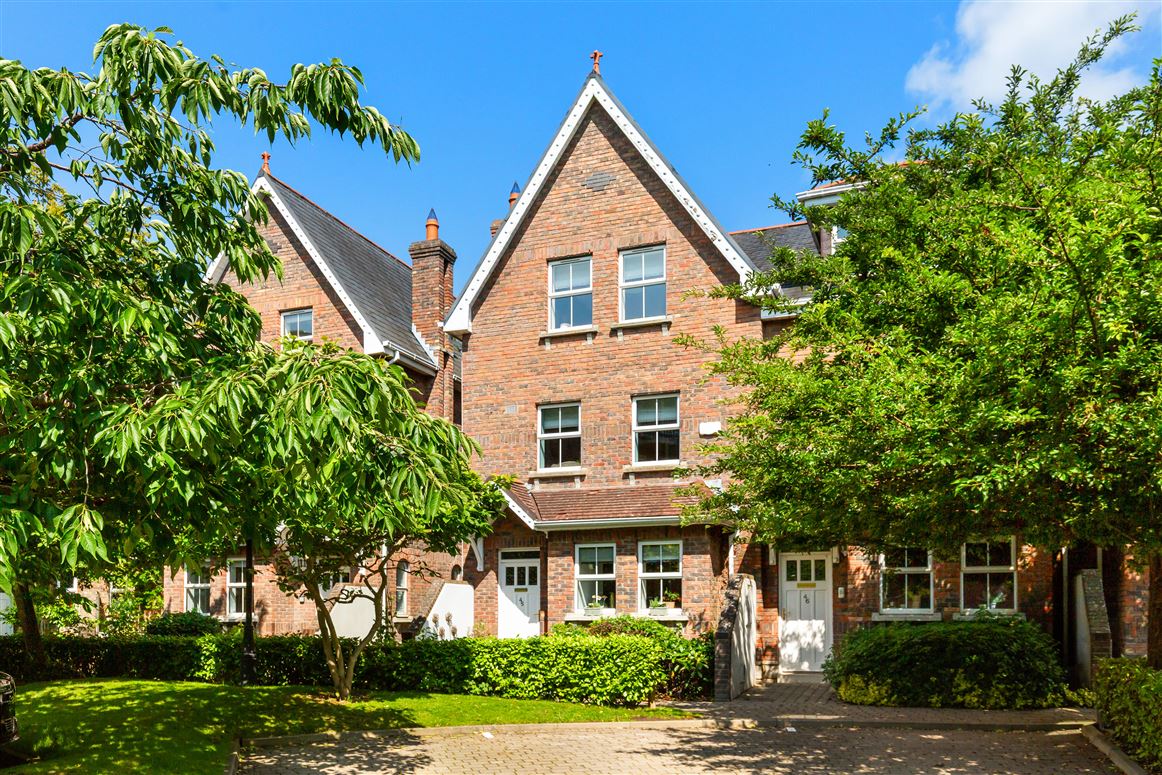 45 Radcliff Hall, Sandymount, Dublin 4