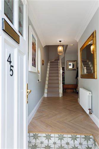 45 Radcliff Hall, Sandymount, Dublin 4