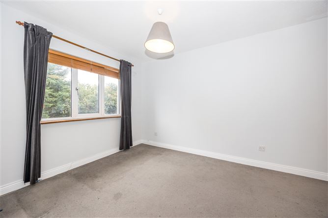Photo 15 of 24 — 7A Binn Eadair View, Sutton, Dublin 13
