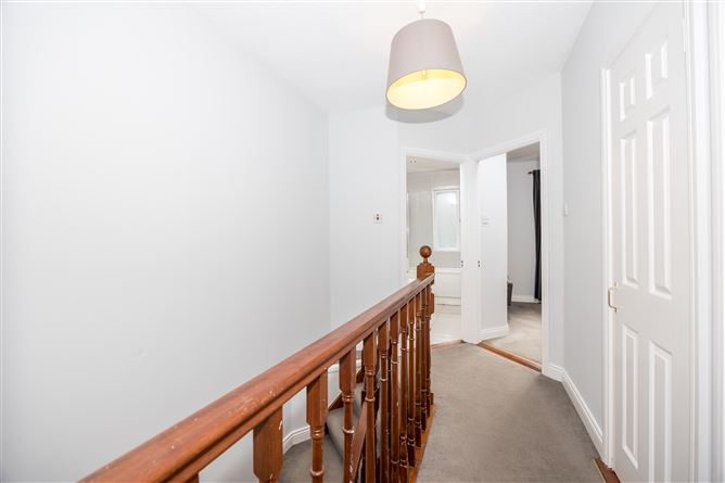 Photo 13 of 24 — 7A Binn Eadair View, Sutton, Dublin 13