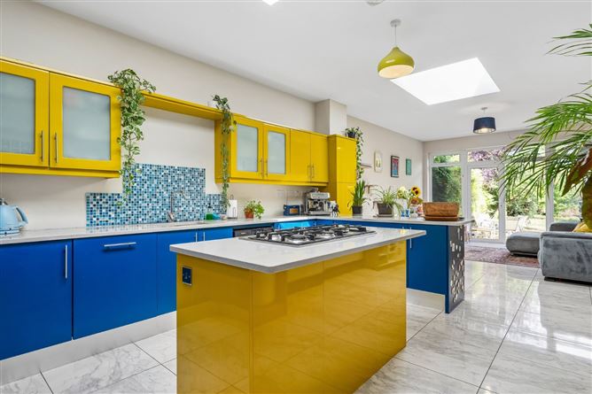 Photo 8 of 32 — 10 Larkfield Gardens, Harold'scross, Dublin 6W