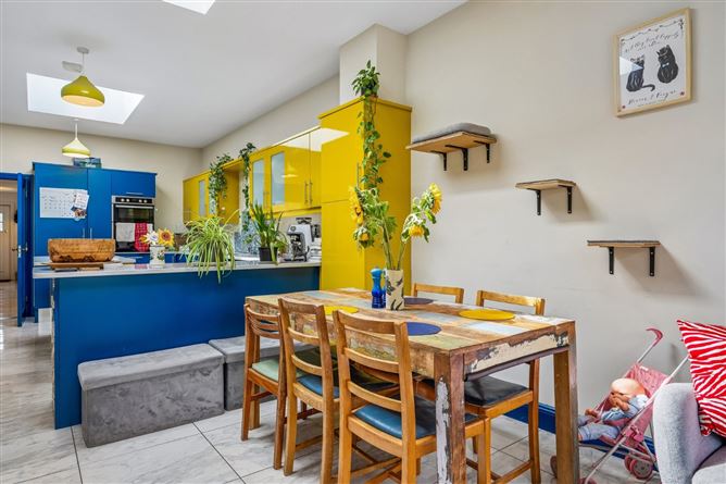 Photo 10 of 32 — 10 Larkfield Gardens, Harold'scross, Dublin 6W