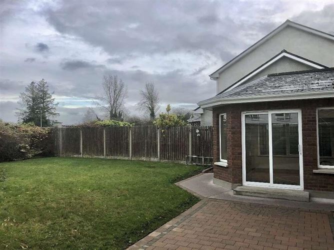 24 Castle Court, Lismore, Waterford