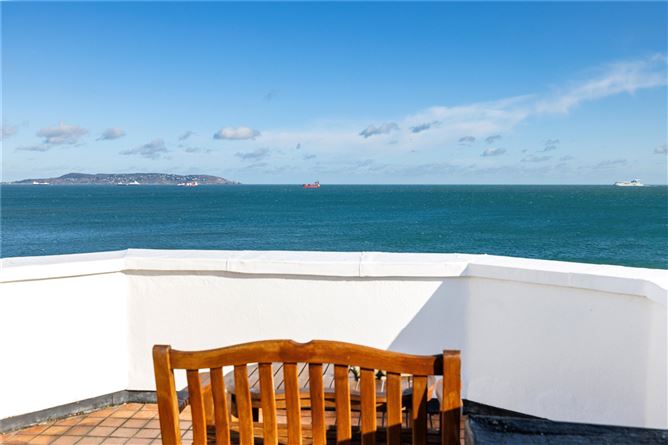 6 Inishowen, Pilot View, Harbour Road, Dalkey Co. Dublin