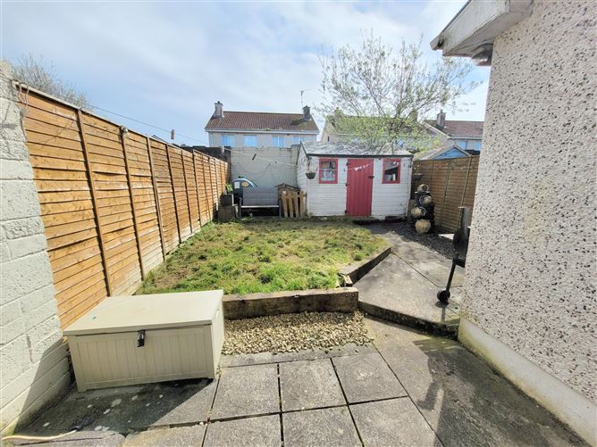 21 Woodlands Barnora, Cahir, Tipperary
