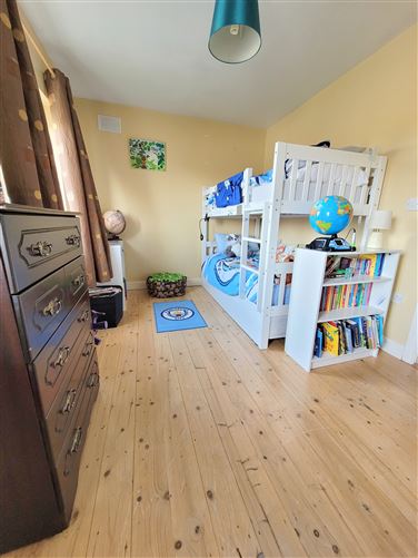 21 Woodlands Barnora, Cahir, Tipperary