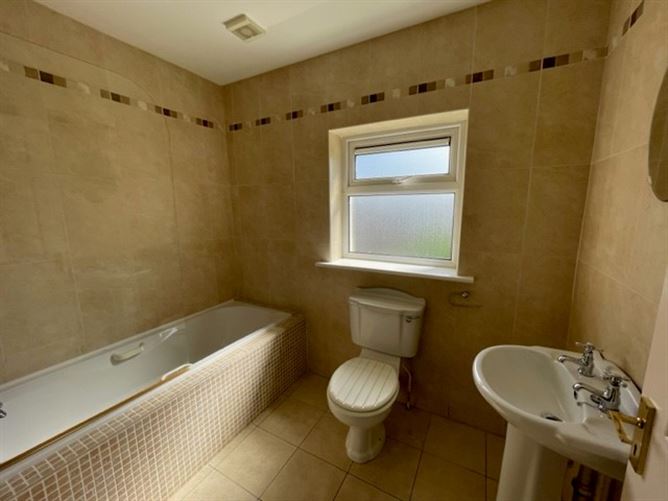 157 Brightwater, Crosshaven, Cork