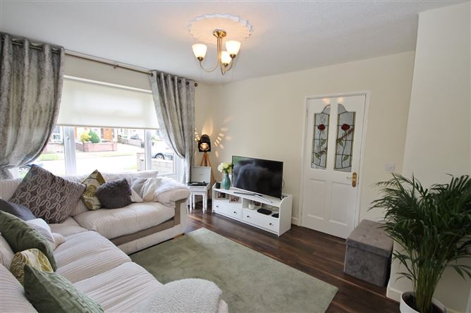 33 Hillcrest Avenue, Lucan, Co. Dublin