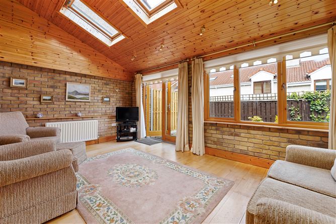 28 Rathmichael Park, Shankill, Dublin 18