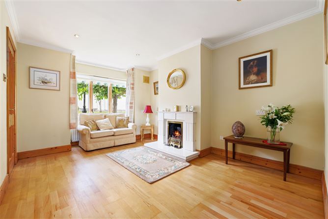 28 Rathmichael Park, Shankill, Dublin 18