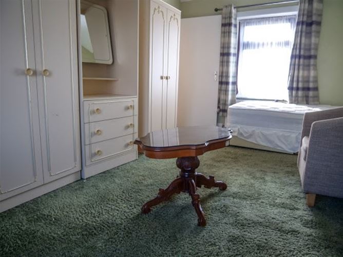 20 Casements Avenue, Tralee, Kerry