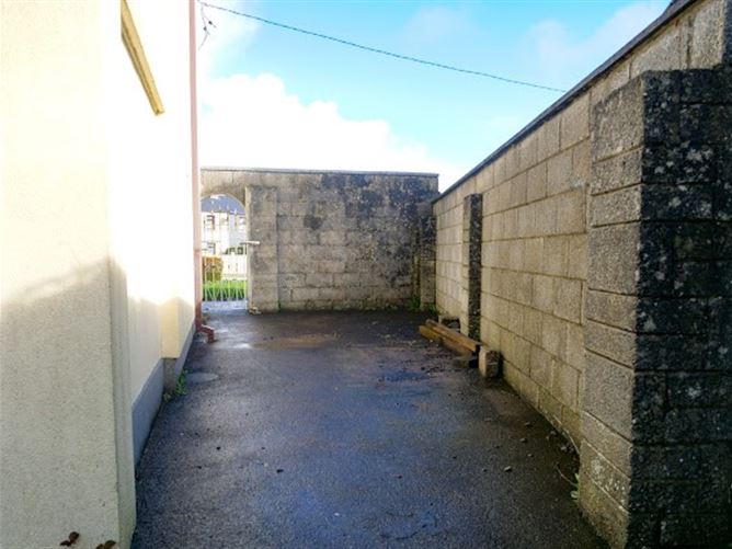 20 Casements Avenue, Tralee, Kerry