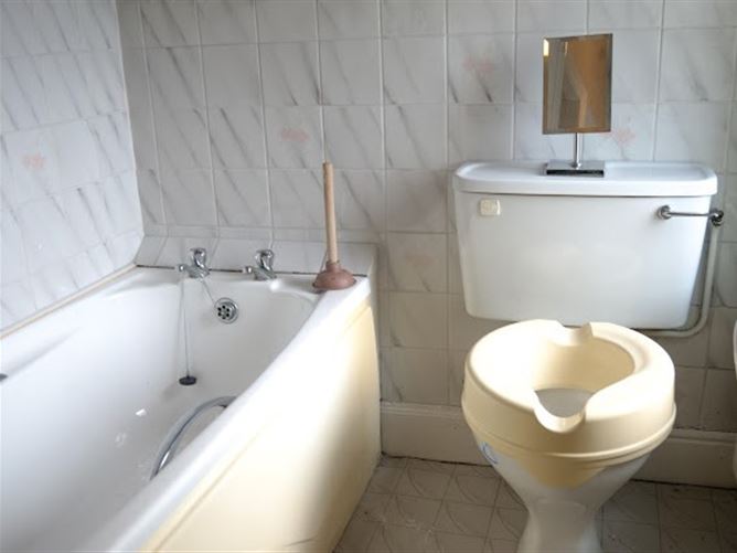 20 Casements Avenue, Tralee, Kerry
