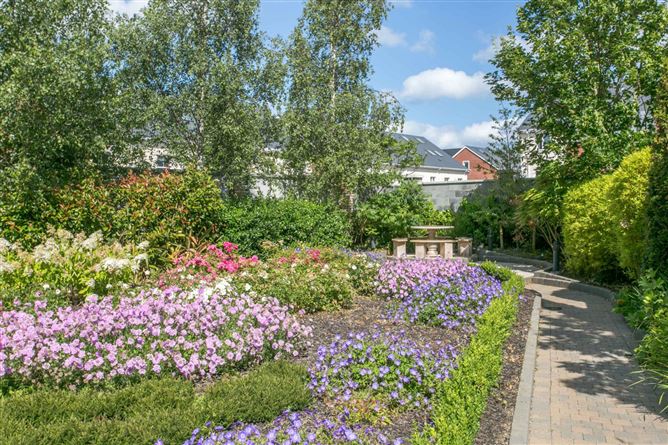 20 Hazelbrook, Upper Kilmacud Road, Dundrum, Dublin 14