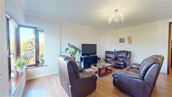 19 Ashley Court, Ballsbridge, Dublin 4