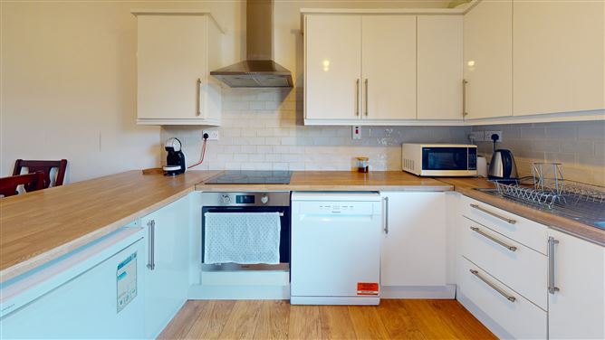 19 Ashley Court, Ballsbridge, Dublin 4