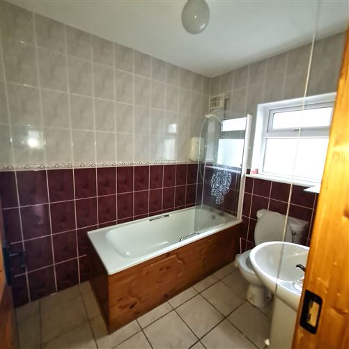 14 Ard Aisling, Charlestown Rd., Tubbercurry, Sligo