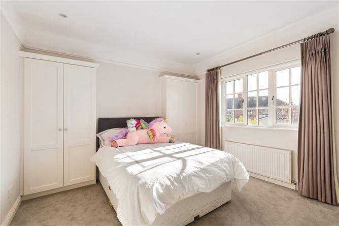 25 Whitebeam Avenue, Clonskeagh, Dublin 14