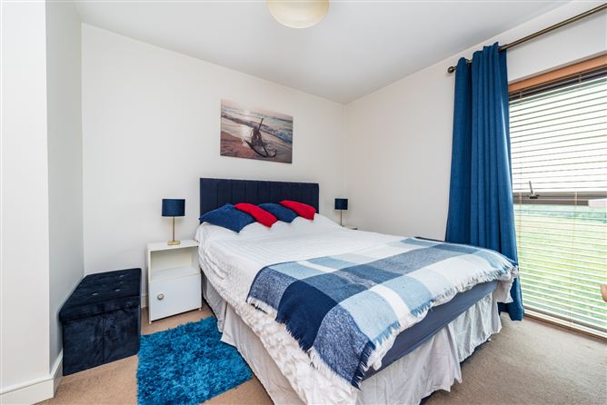 https://photos-a.propertyimages.ie/media/6/2/9/4948926/08b55a61-ff2f-4b97-9f7e-891716b895da_l.jpg