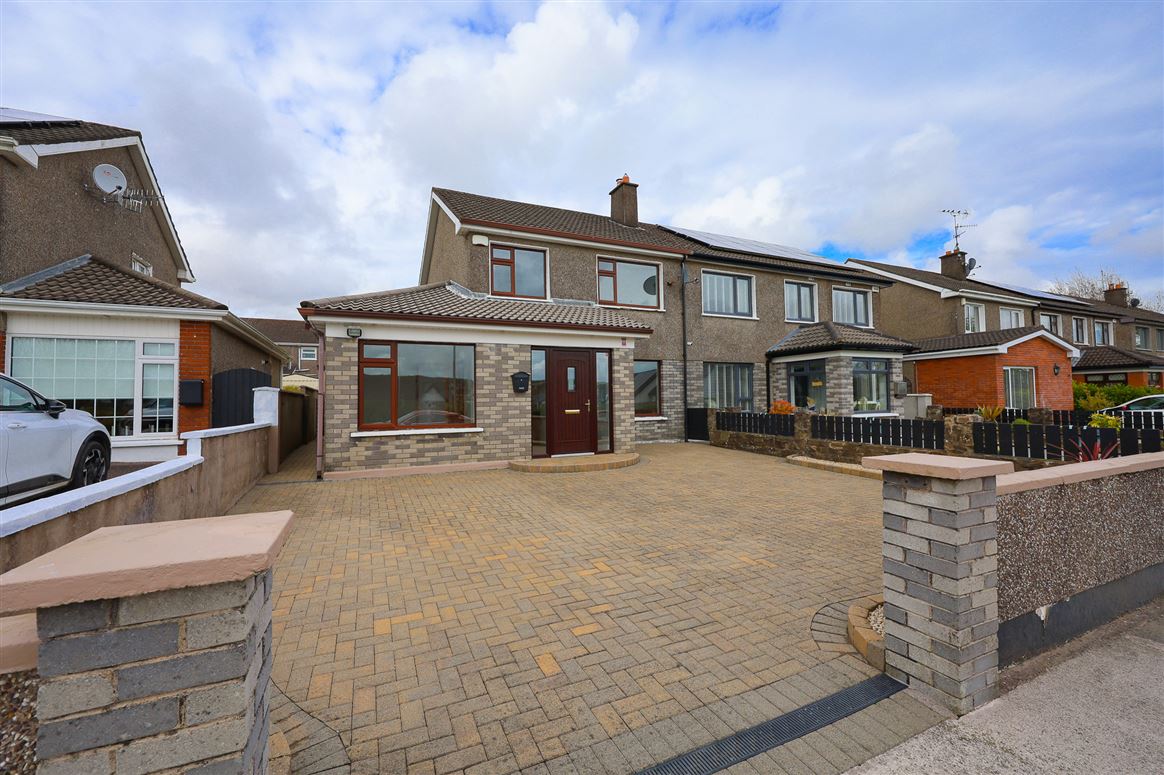 8 Owenabue View, Carrigaline, Cork