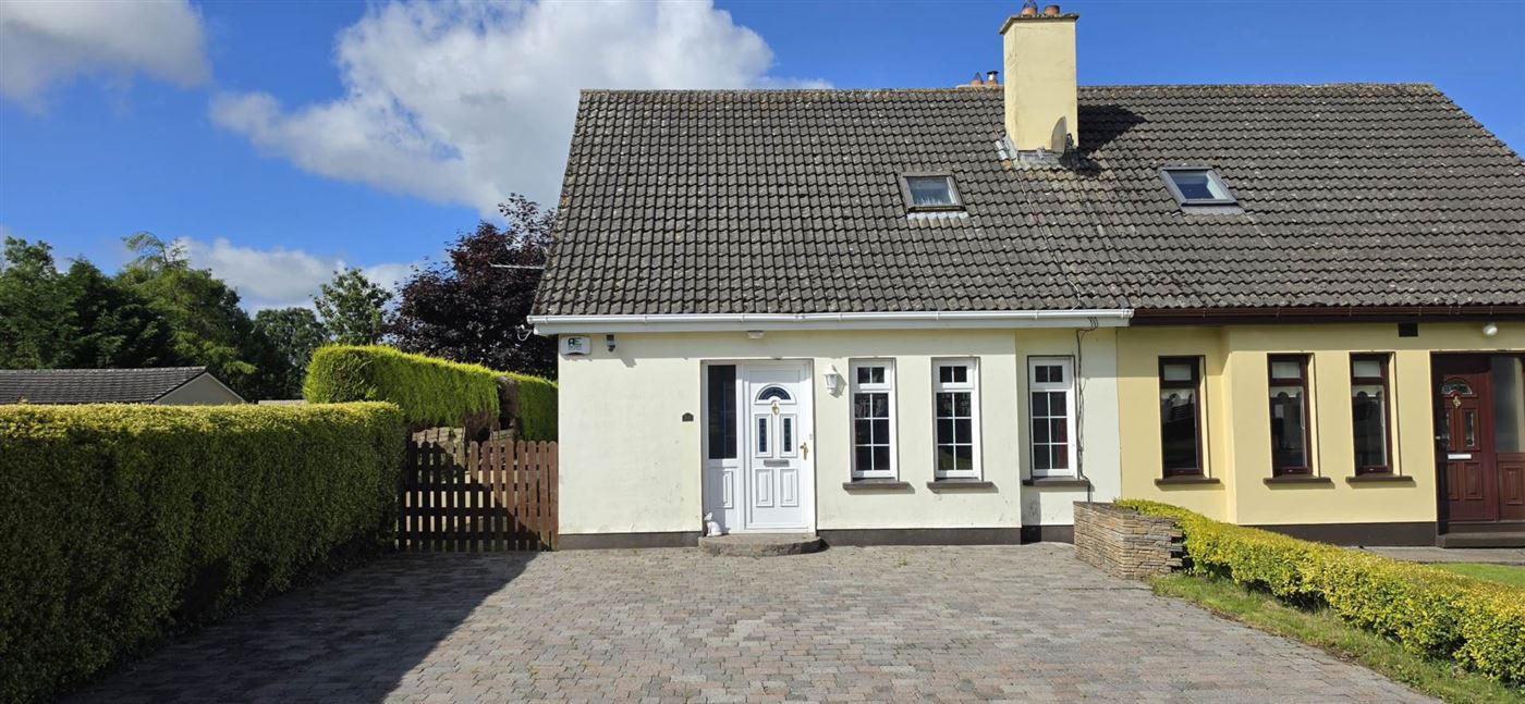 38 Whitecastle Lawn, Athy, County Kildare