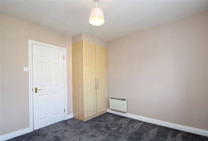 Photo 14 of 16 — 35 Hazelgrove Court, Tallaght, Dublin