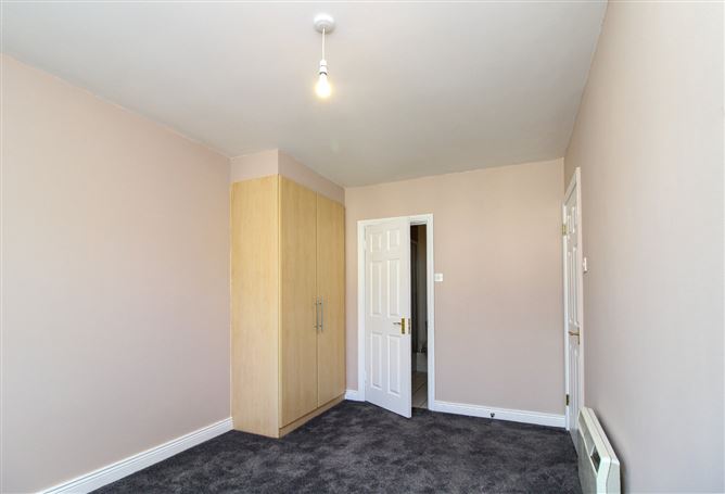 Photo 12 of 16 — 35 Hazelgrove Court, Tallaght, Dublin