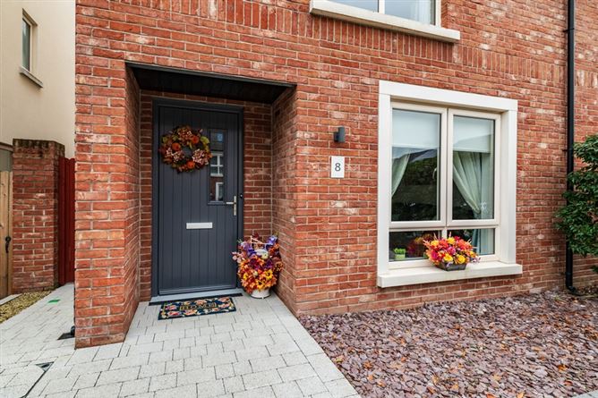 8 Whitethorn Place, Naas, Kildare.