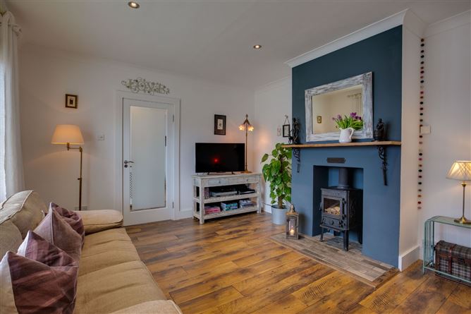 2 St Brendan's Terrace, Tibradden, Rathfarnham, Dublin 16
